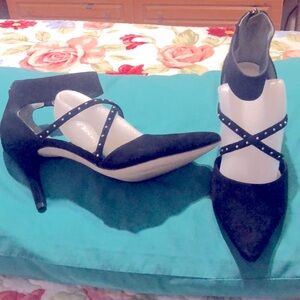 NWT COLE HAAN TRELLA PUMPS $298